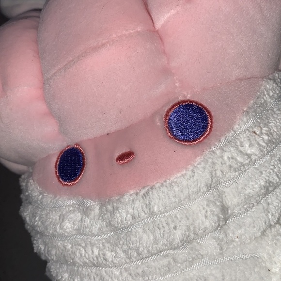 Gatcha Stuffie - Picture 3 of 3